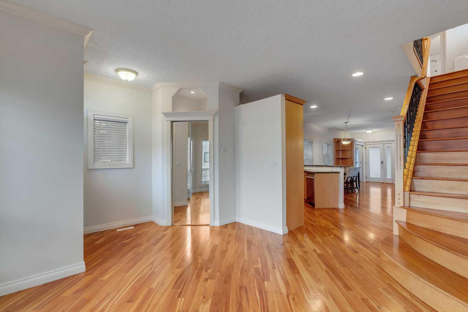 2834 Parkdale Boulevard NW