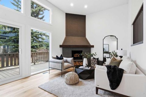 Photo of 20 Point Mckay Court NW, Calgary, AB T3B 5B7 (MLS # A2301822)