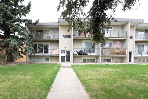 Photo of 218 Mayor Magrath Drive N #3, Lethbridge, AB T1H 3P8 (MLS # A2346322)