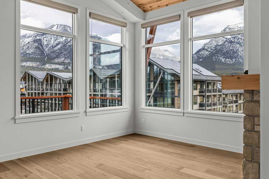 1505 Spring Creek Gate 407