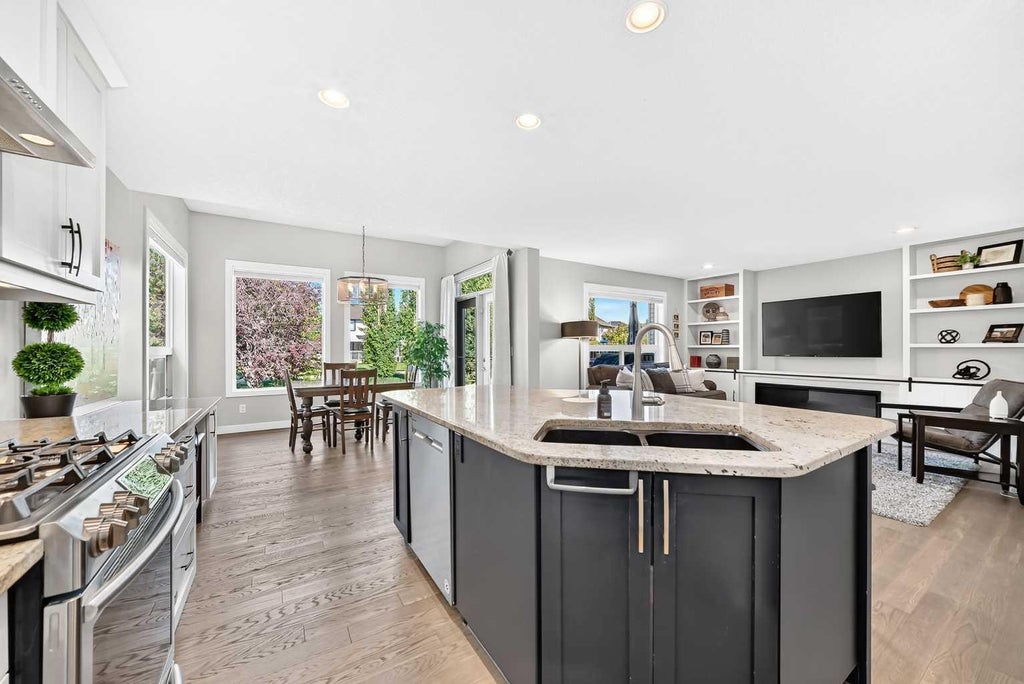 Photo of 91 Cranfield Circle SE, Calgary, AB T3M 1H1 (MLS # A2346807)