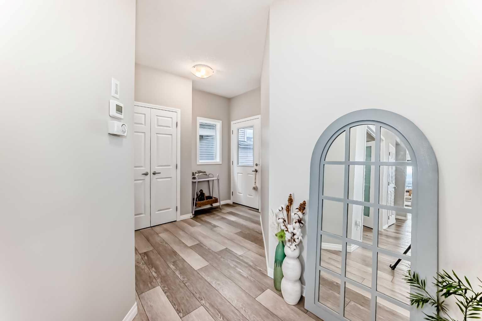 73 Lucas Heights NW