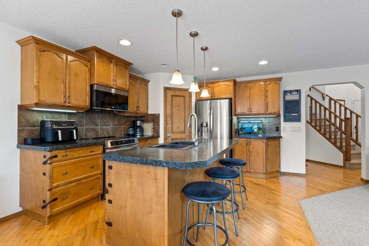 921 Cranston Drive SE