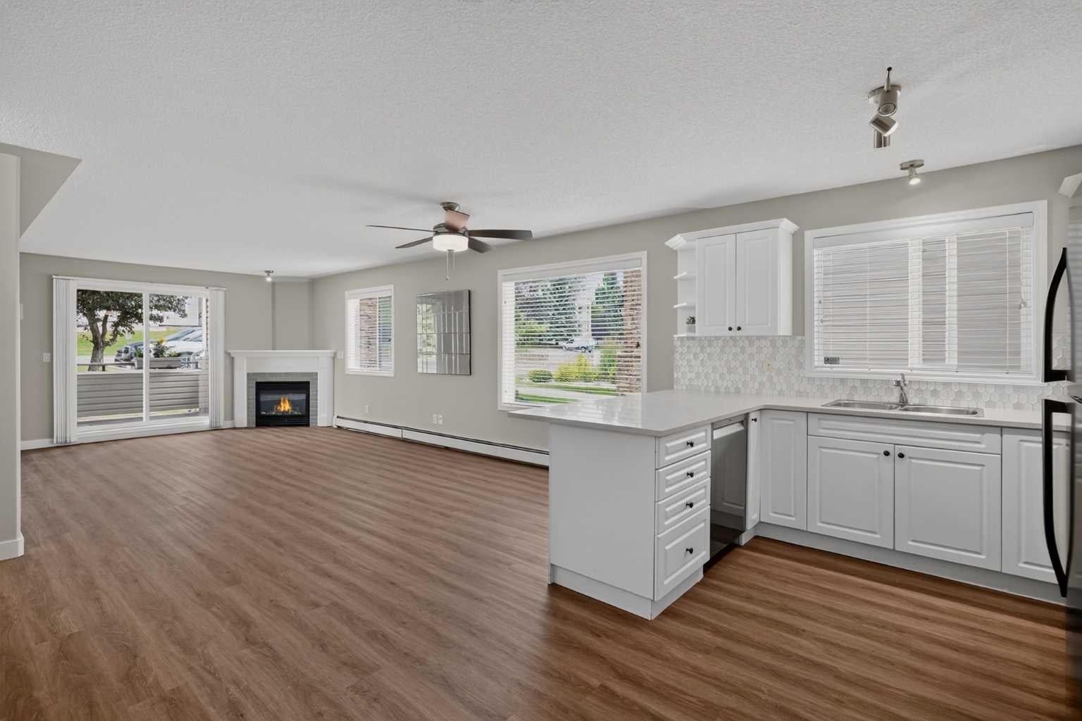 7451 Springbank Boulevard SW 2114
