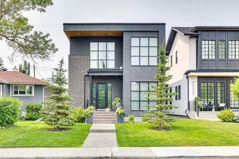 Photo of 4407 17 Street SW, Calgary, AB T2T 4R1 (MLS # A2332063)
