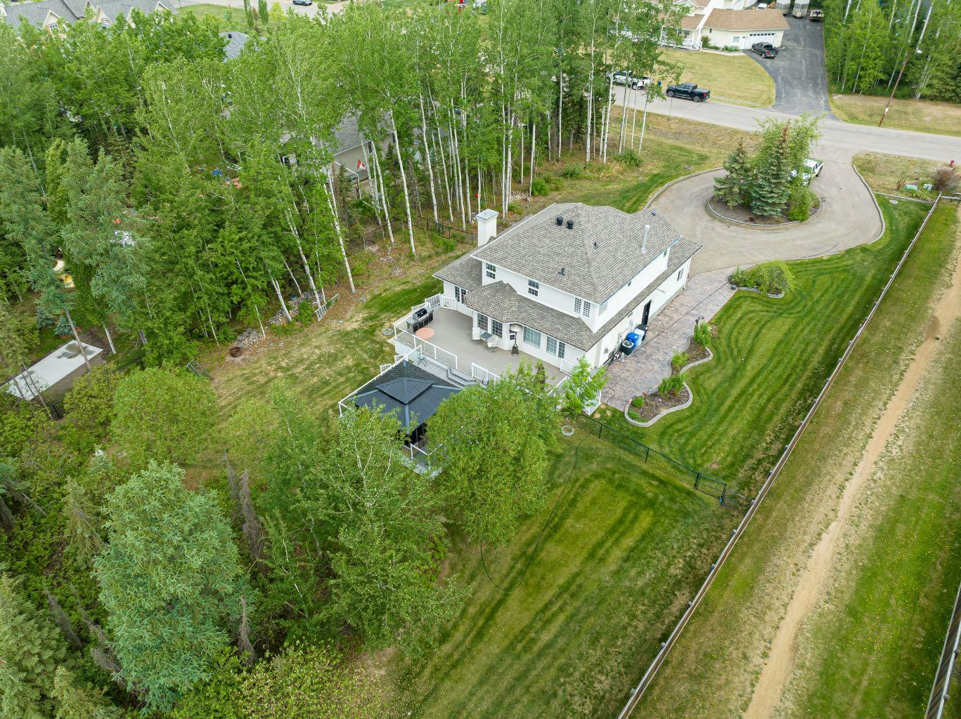 113 Wood Buffalo Way