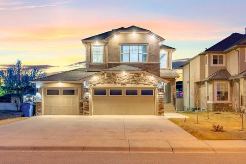 Photo of 475 East Lakeview Road, Chestermere, AB T1X 0A2 (MLS # A2275741)