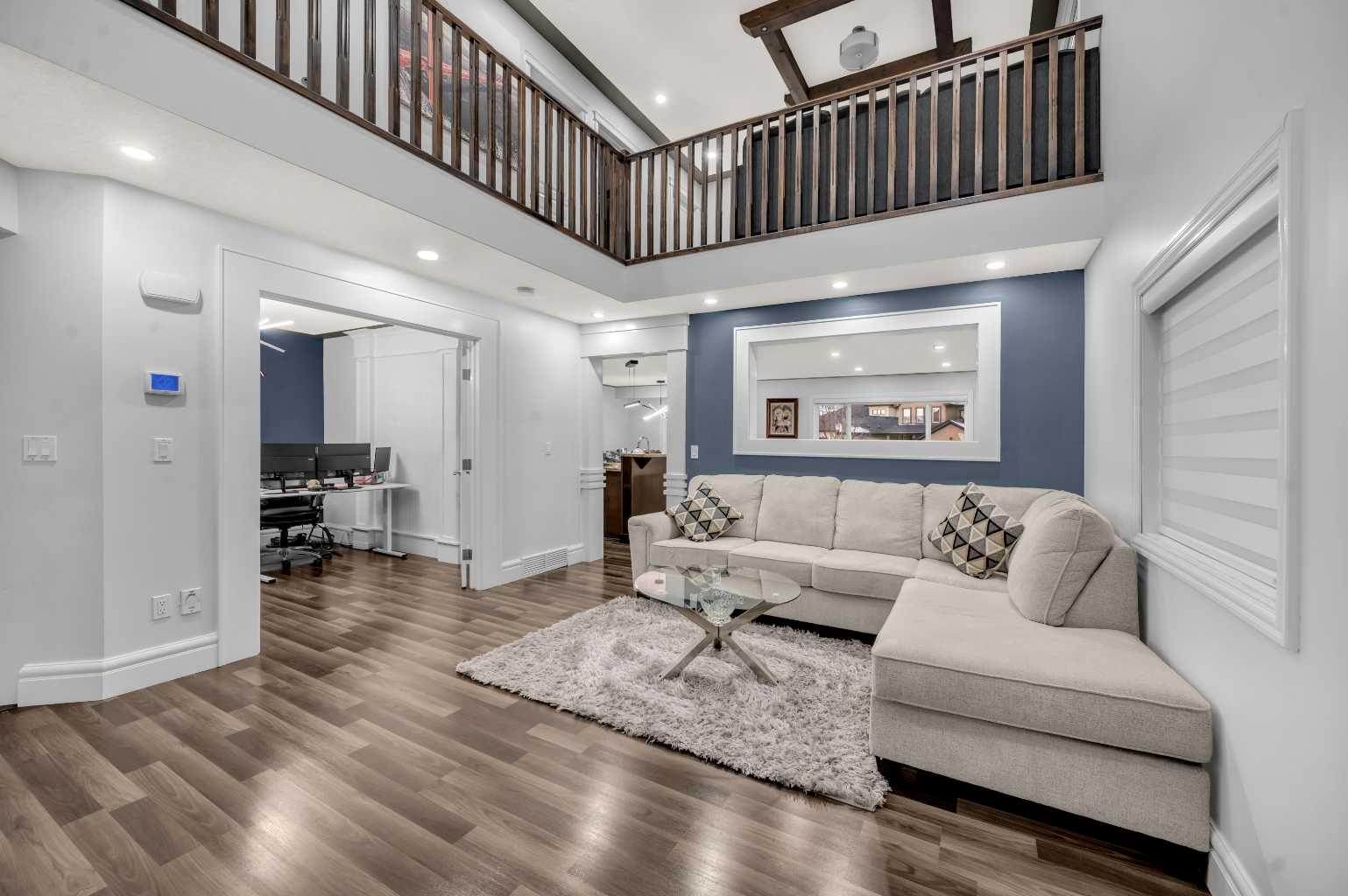 475 East Lakeview Road