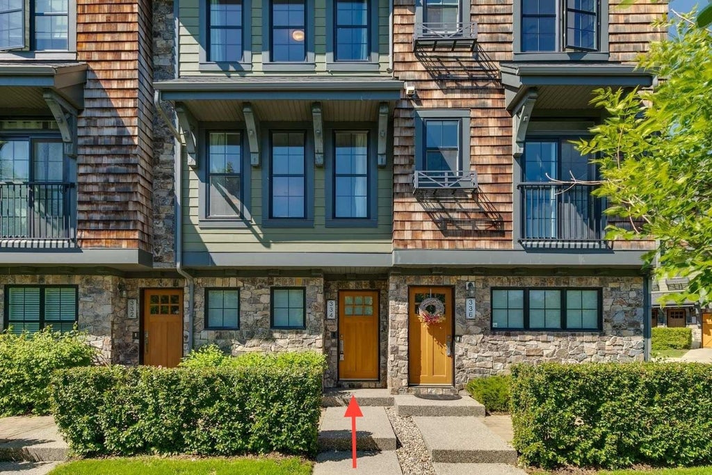 Photo of 334 Ascot Circle SW, Calgary, AB T3H 0X2 (MLS # A2325559)