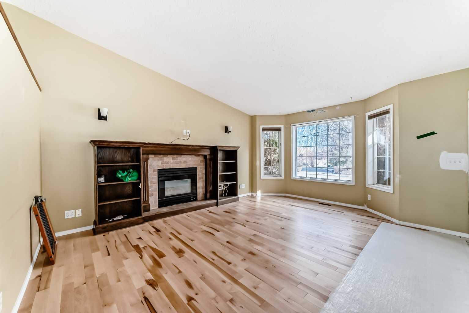 50 Green Meadow Drive