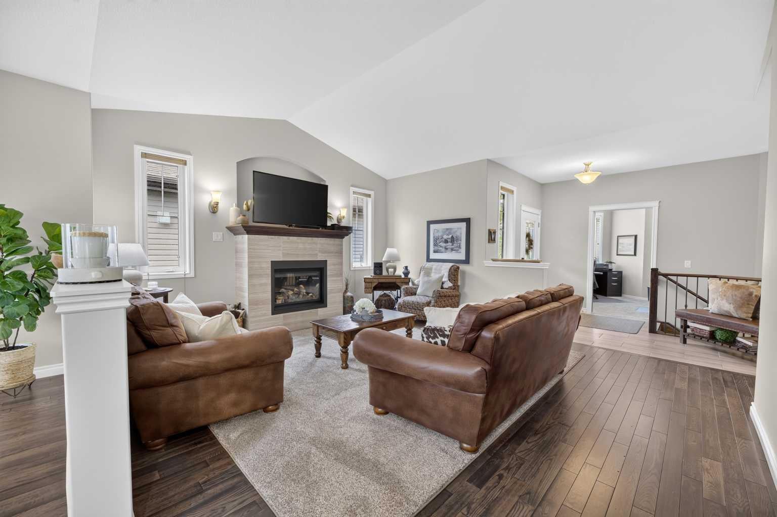 758 Stonehaven Drive