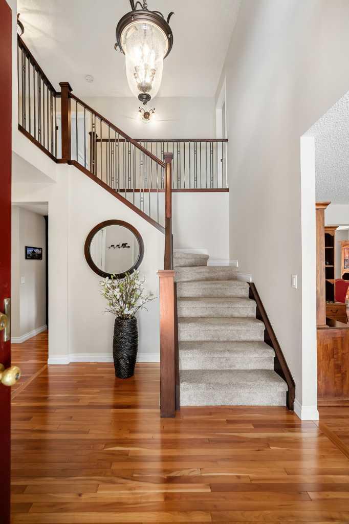 14 Sun Harbour Way SE