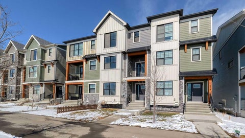 Photo of 282 Alpine Avenue SW, Calgary, AB T2Y 0R8 (MLS # A2290766)