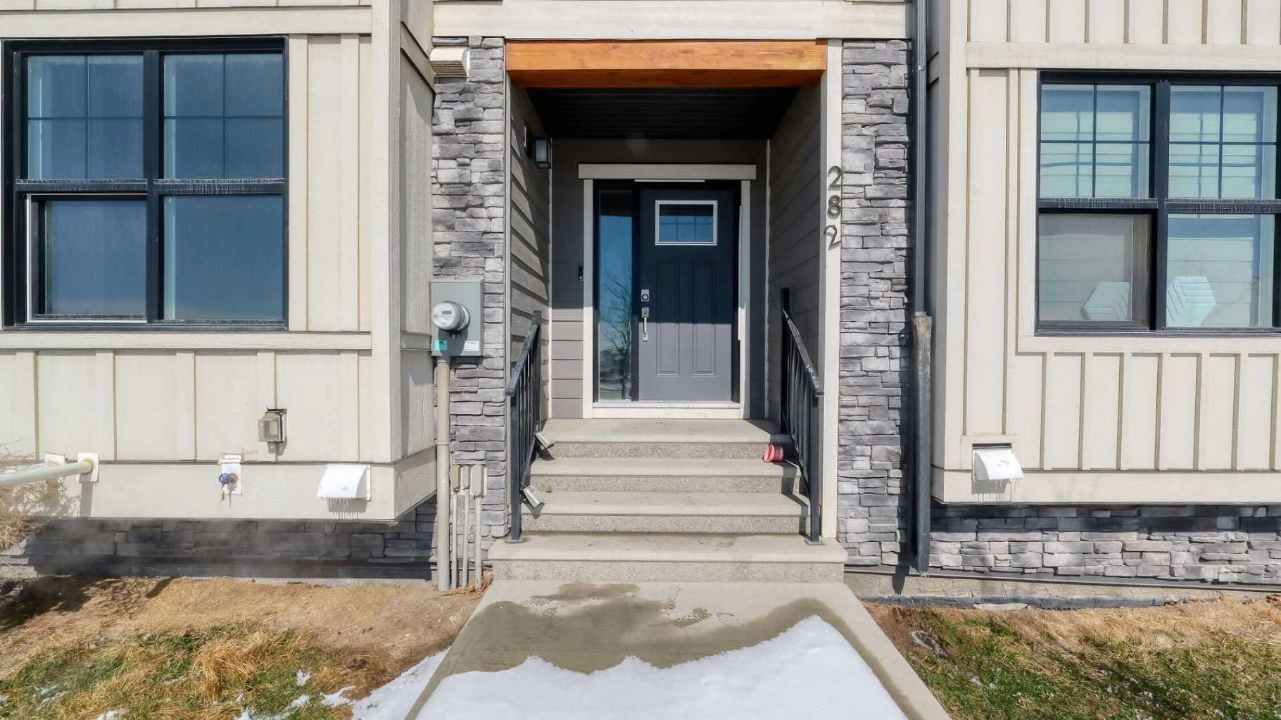 282 Alpine Avenue SW