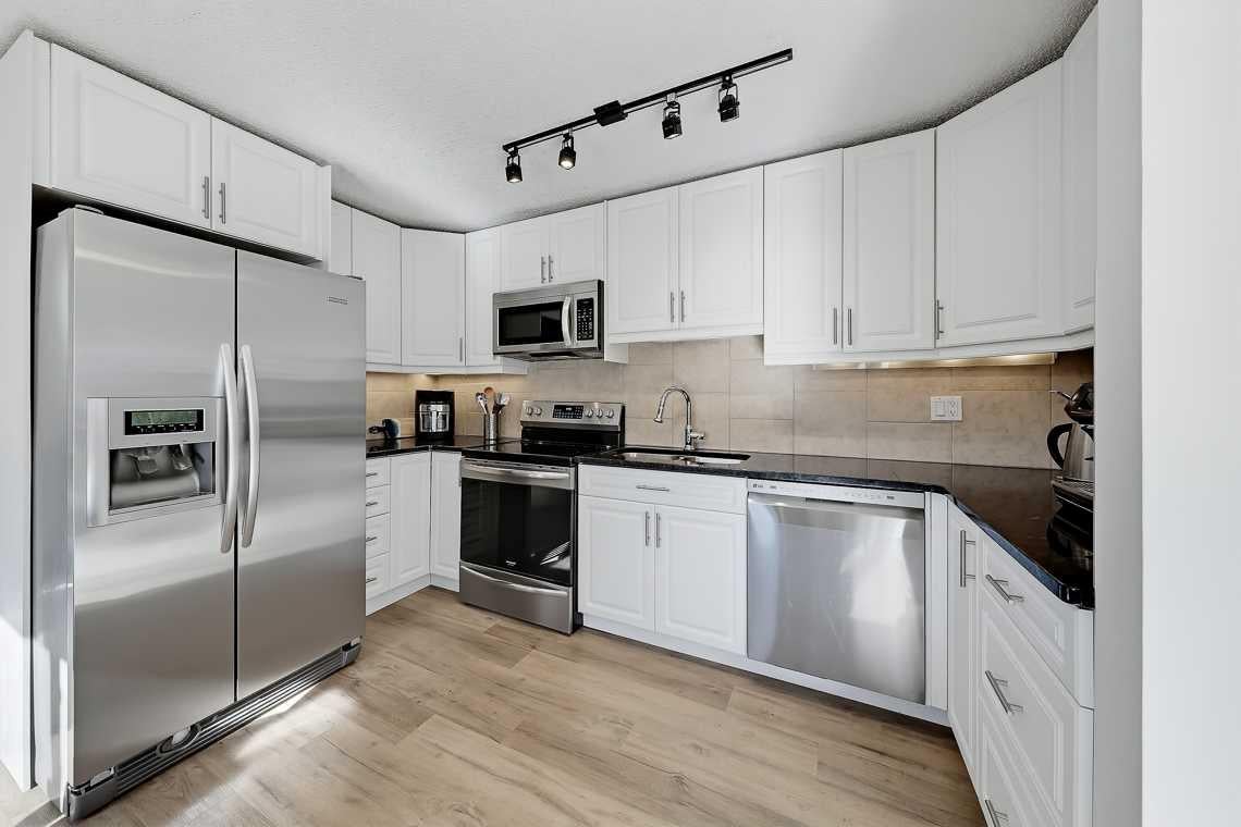 64 Woodacres Crescent SW 5