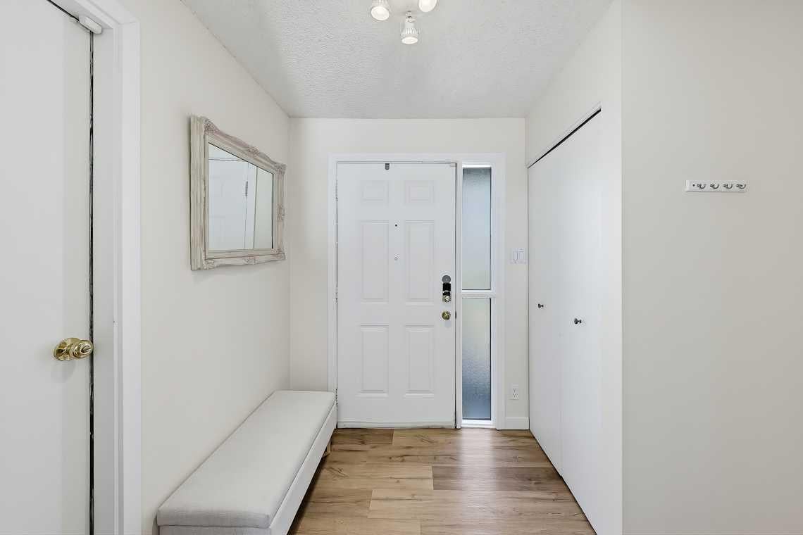 64 Woodacres Crescent SW 5