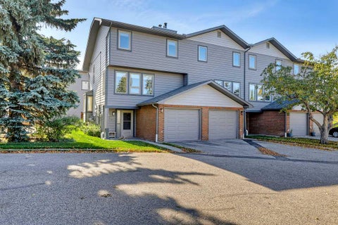 Photo of 64 Woodacres Crescent SW #5, Calgary, AB T2W 4V6 (MLS # A2349998)