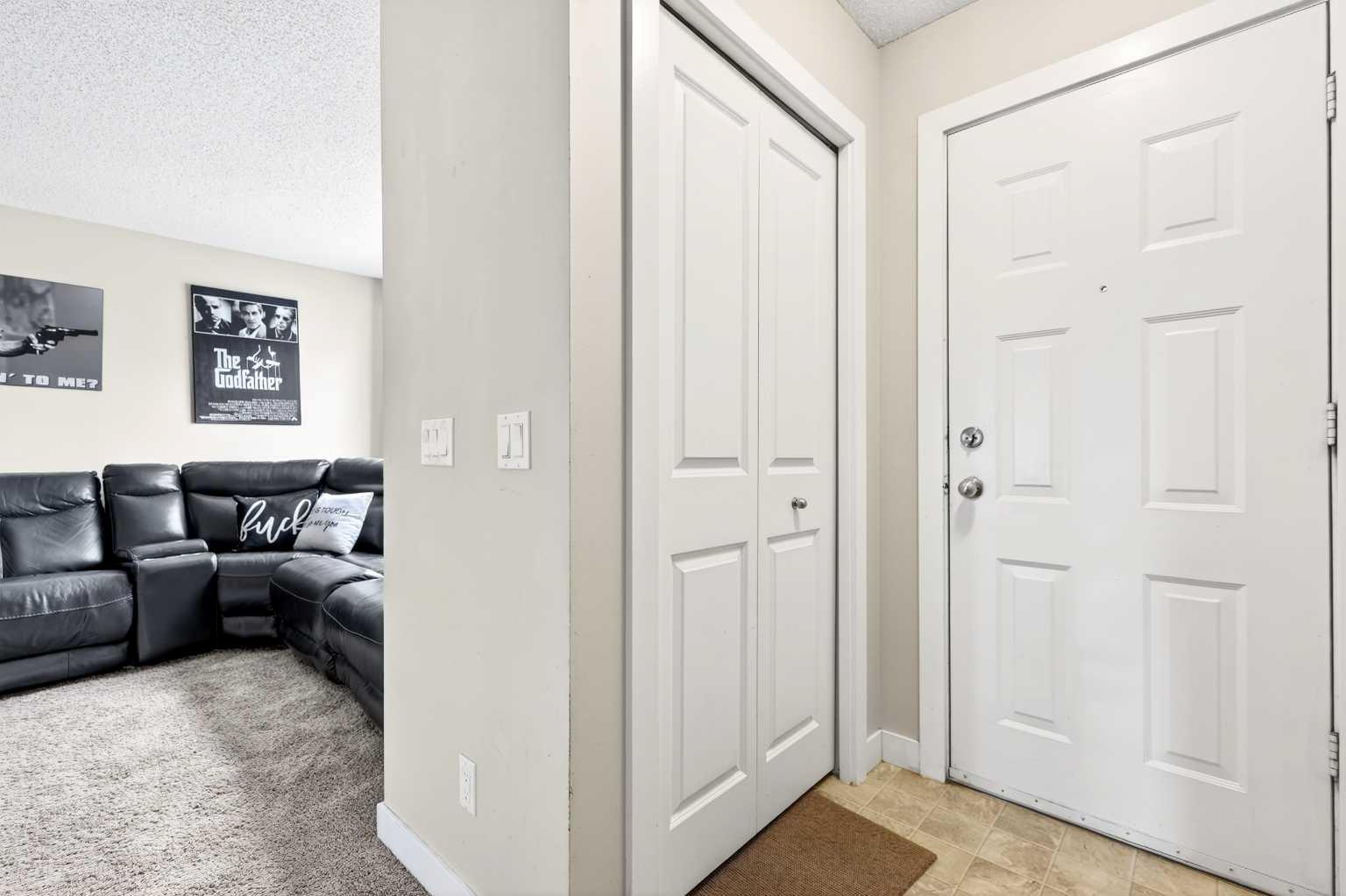 230 Deerpoint Lane SE