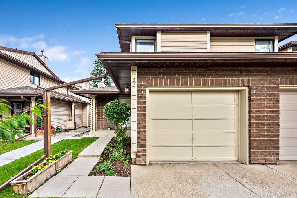 62 Cedardale Crescent SW
