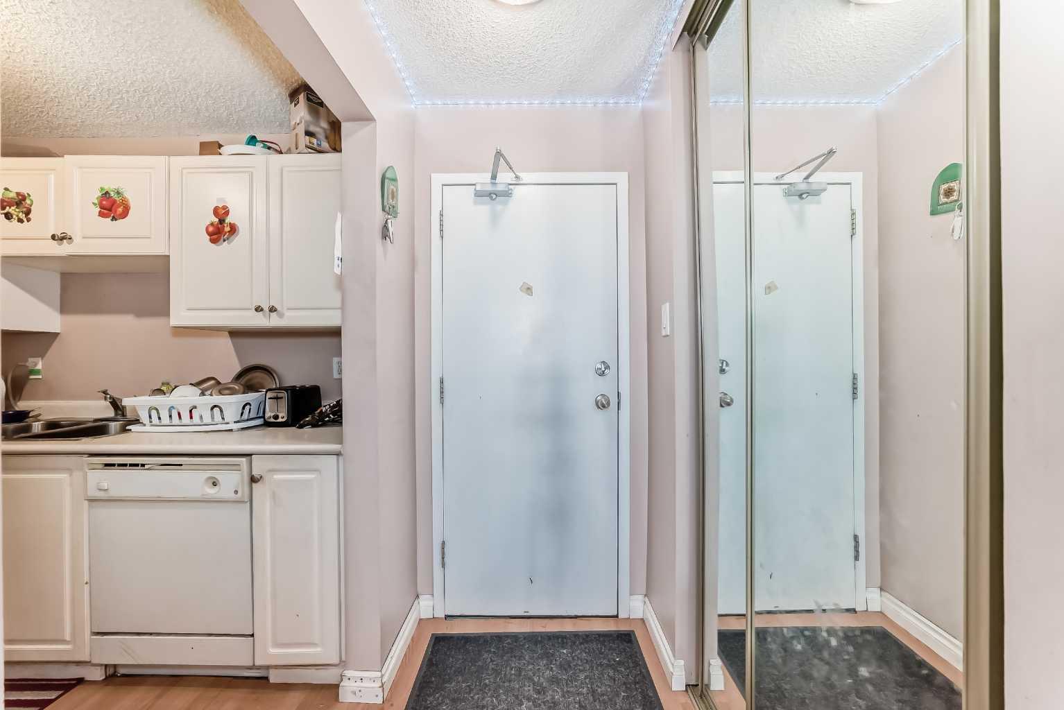 30 Mchugh Court NE 623