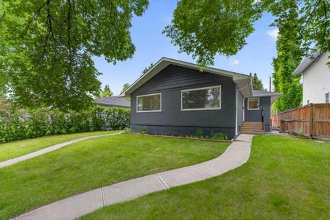 Photo of 319 37 Street SW, Calgary, AB T3C 1R5 (MLS # A2339288)