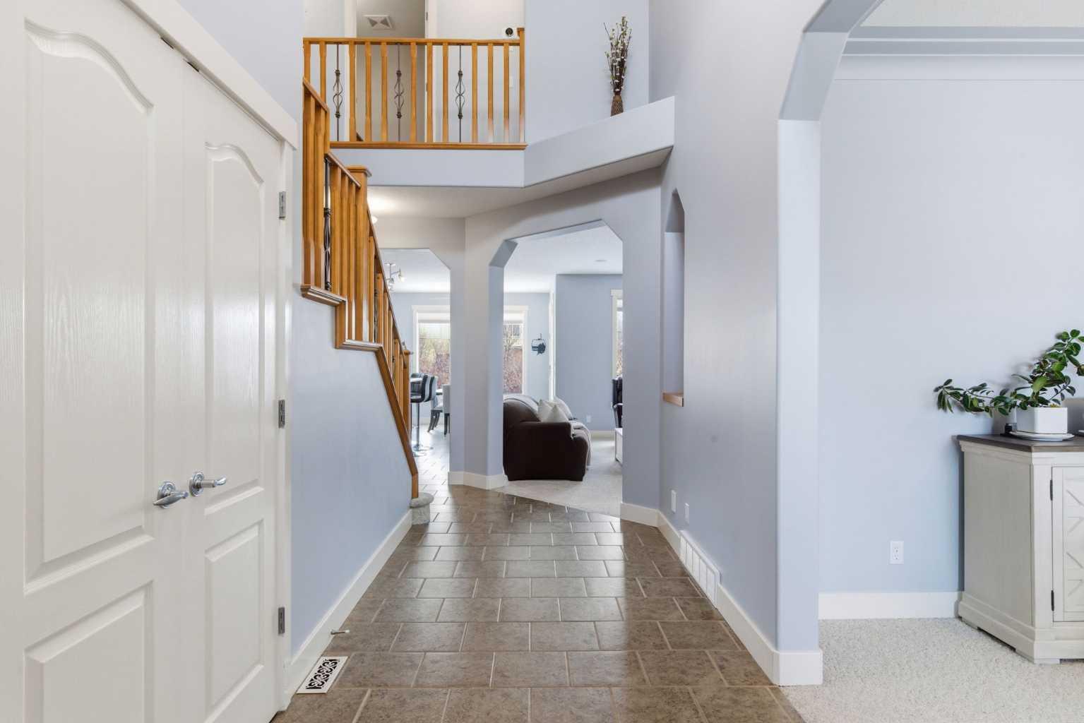 6 Tusslewood Heights NW