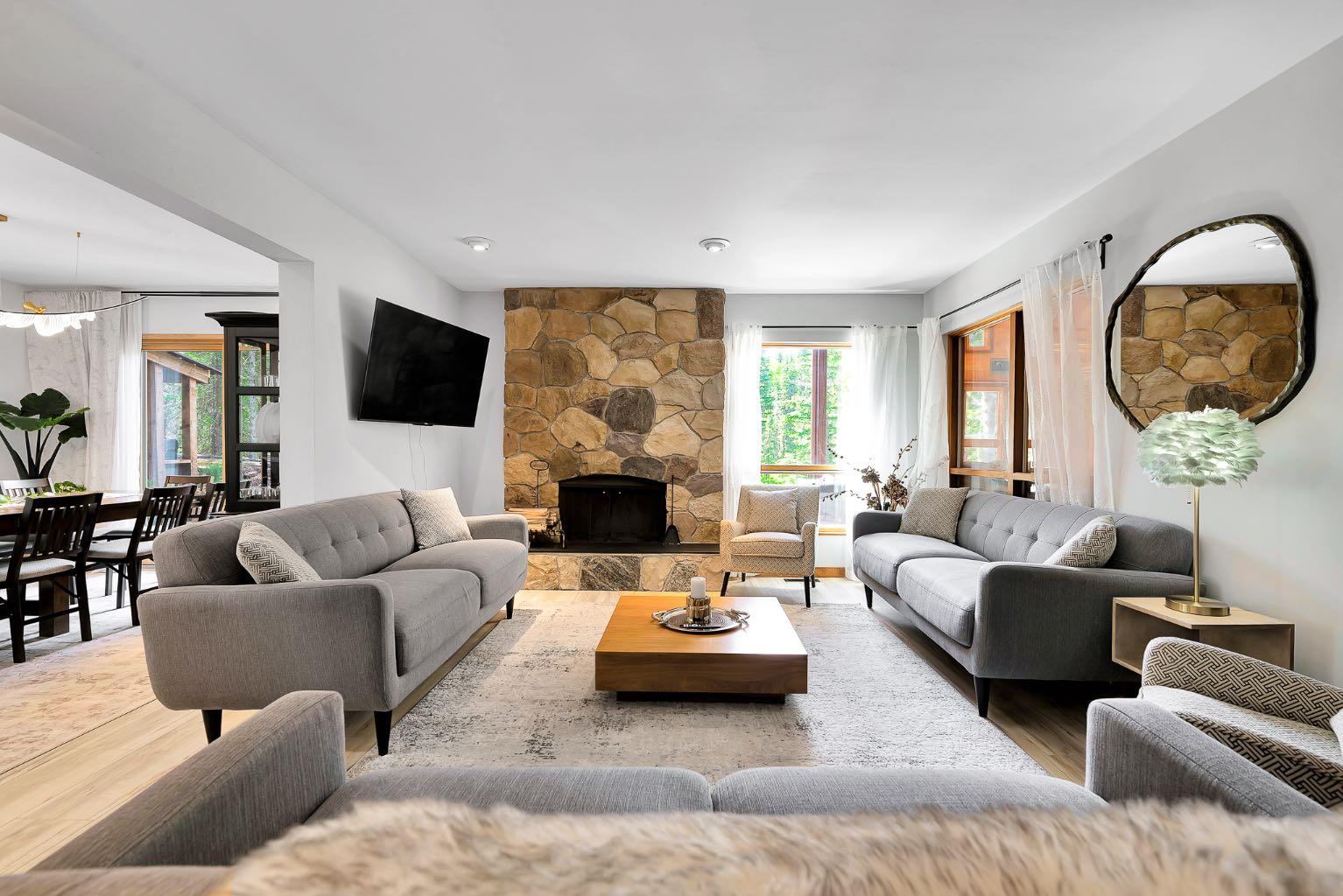 37 Aspen Creek Drive