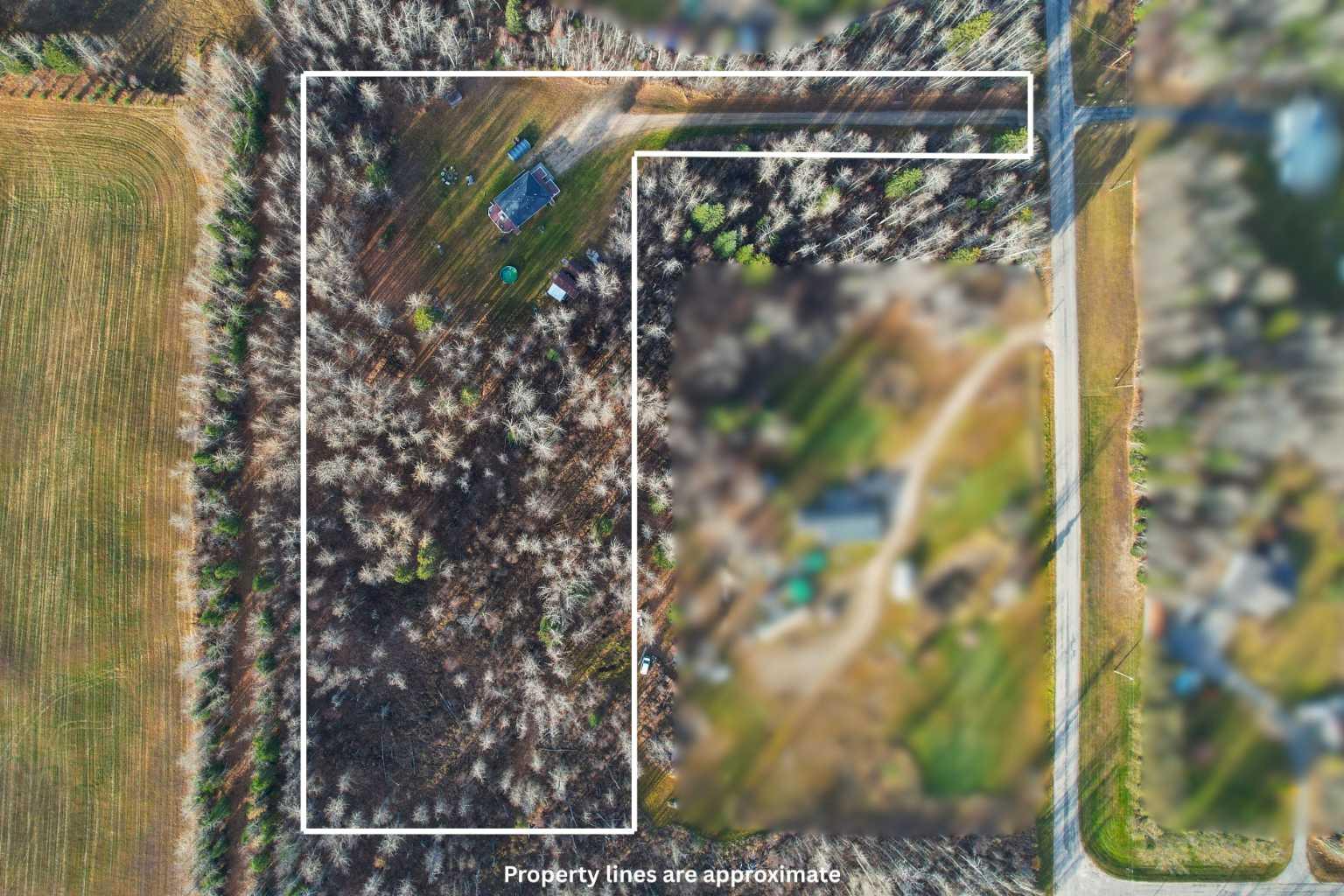 8, 113040 Township Road 592