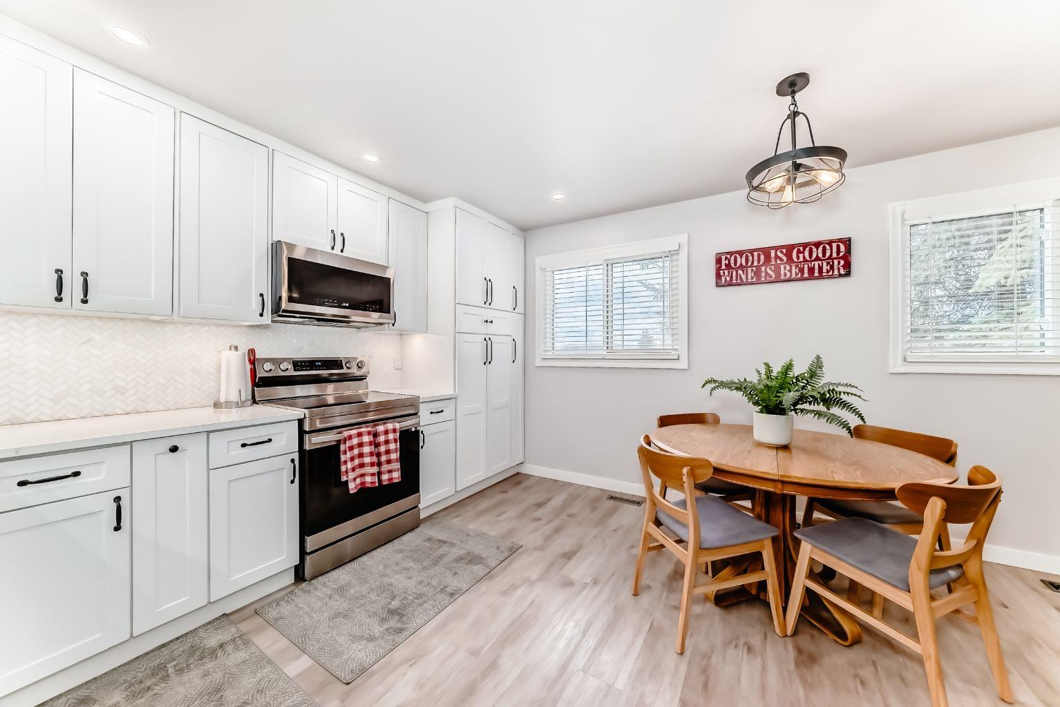800 Bowcroft Place 11