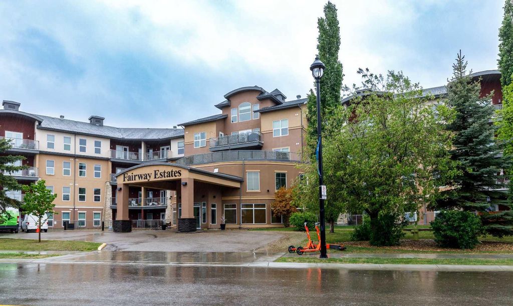 Photo of 54 5040 Street #418, Sylvan Lake, AB T4S 0A1 (MLS # A2314265)