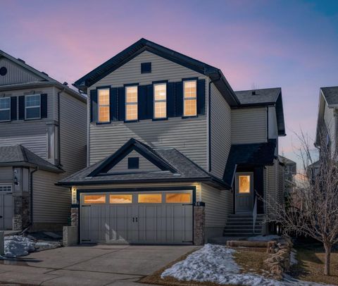 66 Sage Valley Manor NW Calgary AB T3R 0E4