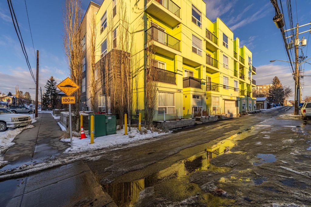 Photo of 1740 9 Street NW #112, Calgary, AB T2M 4Z5 (MLS # A2273719)