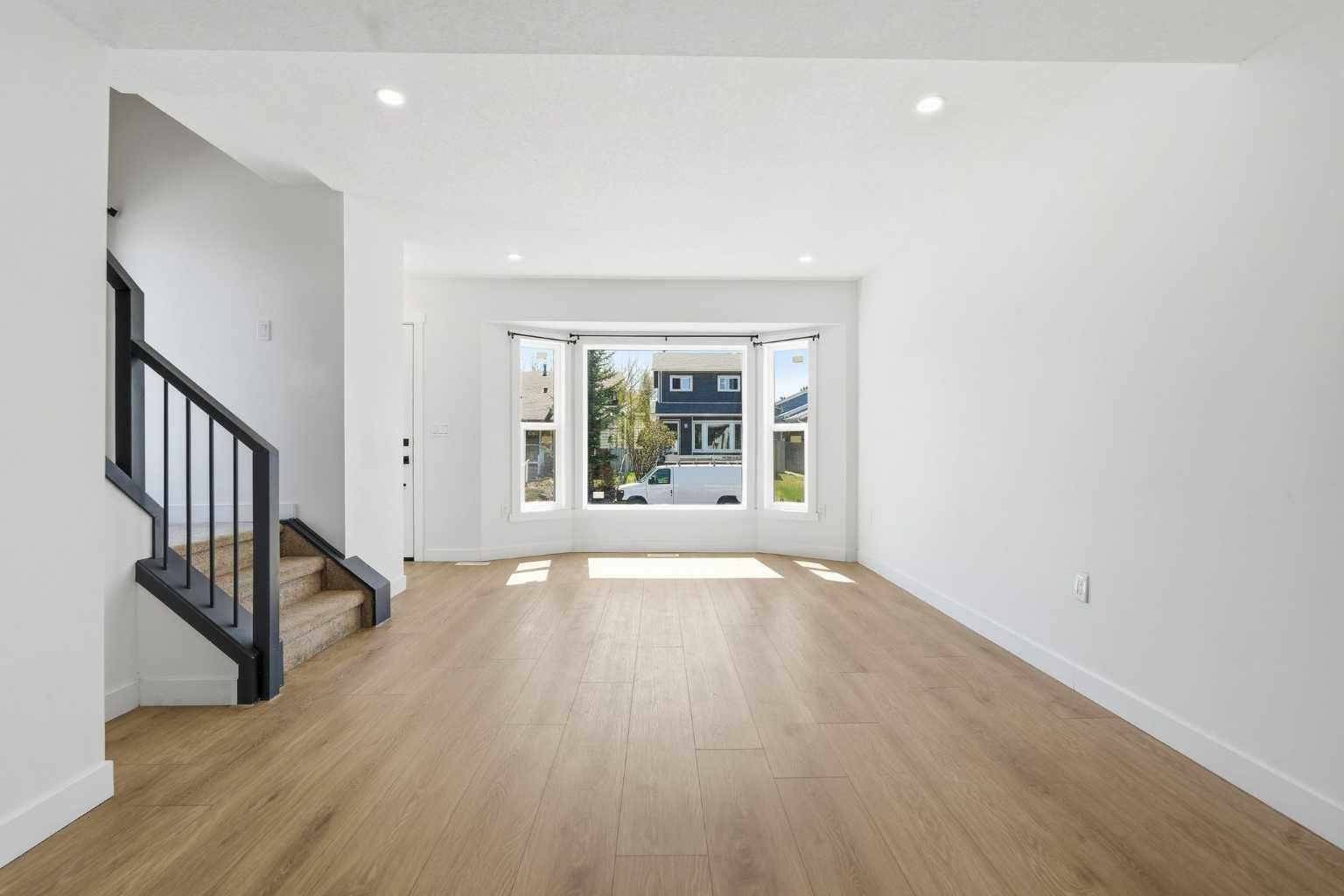 58 Taraglen Road NE