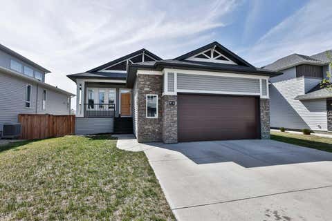 Photo of 914 Maydell Palmer Vista N, Lethbridge, AB T1H 7B7 (MLS # A2310225)