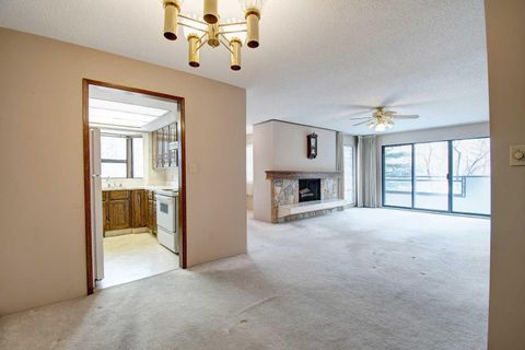 Tiny photo for 3719B 49 Street NW #203, Calgary, AB T3A 2E3 (MLS # A2282504)