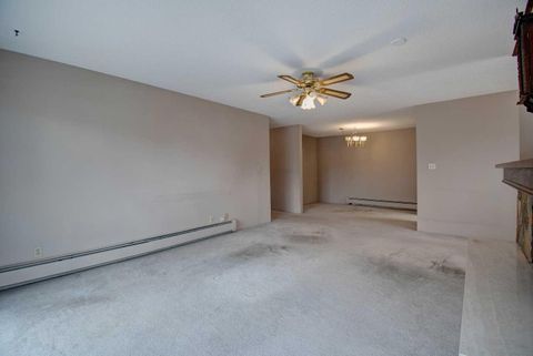 Tiny photo for 3719B 49 Street NW #203, Calgary, AB T3A 2E3 (MLS # A2282504)