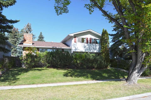 Photo of 4116 40 Avenue NW, Calgary, AB T3A 0X1 (MLS # A2346688)
