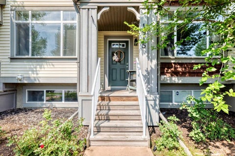 Photo of 1915 Copperfield Boulevard SE, Calgary, AB T2Z 0Y8 (MLS # A2338824)