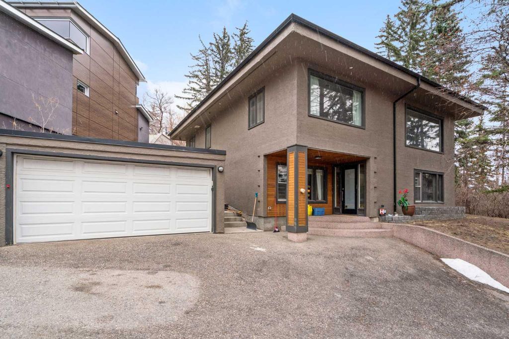 Photo of 2910 Marquette Street SW, Calgary, AB T2T 3E3 (MLS # A2297058)
