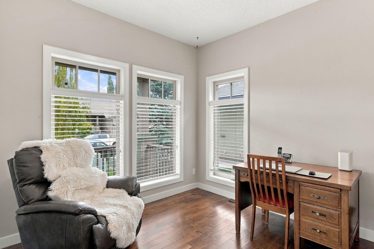 272 Bridle Estates Road SW