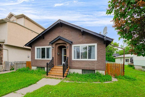 Photo of 1621 4 Street NW, Calgary, AB T2M 2Z1 (MLS # A2320107)