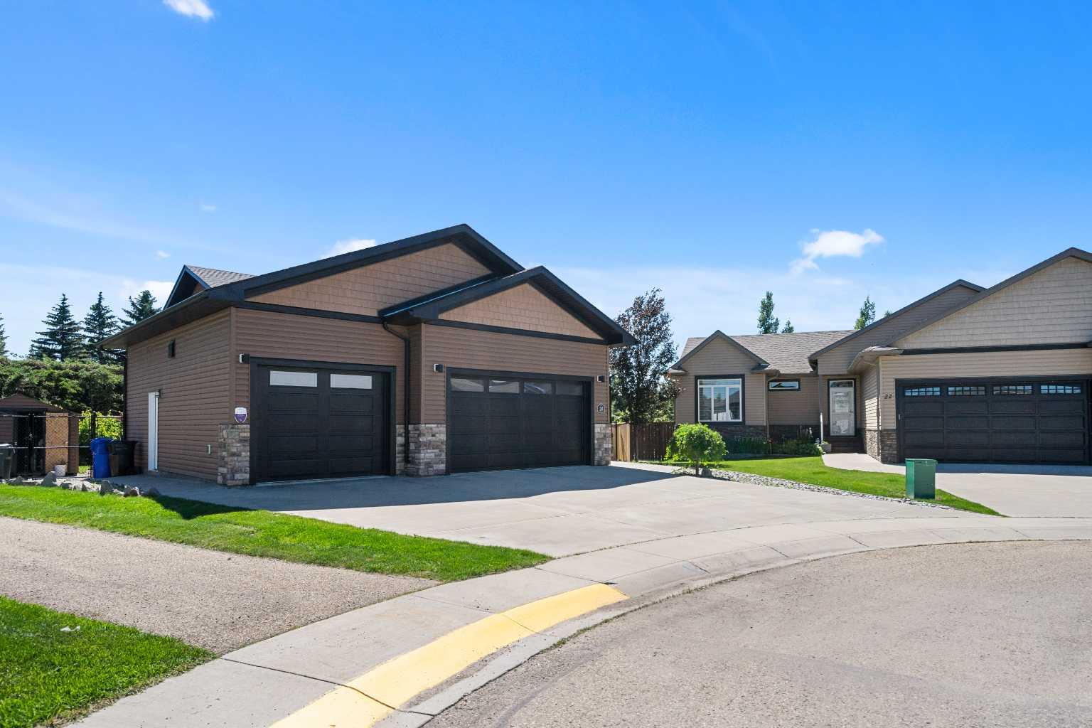 24 Vermont Close