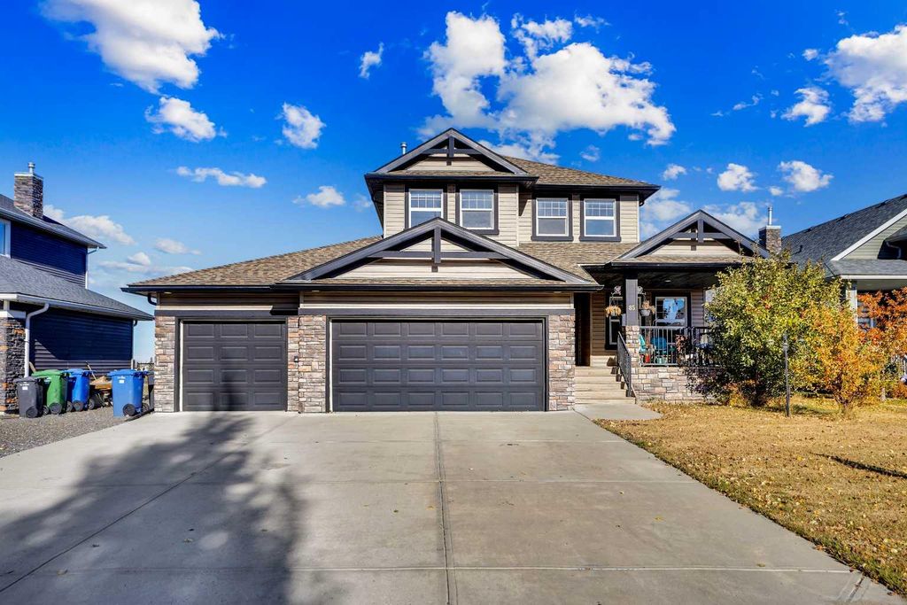 Photo of 85 Boulder Creek Manor SE, Langdon, AB T0J 1X3 (MLS # A2266885)