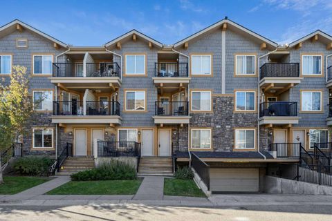 Property photo of 229 Mckenzie Towne Lane Se, Calgary, AB T2z 0c3