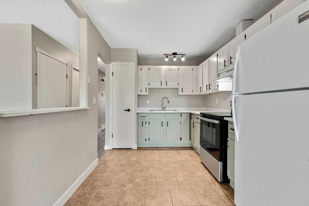 5 Templemont Road NE