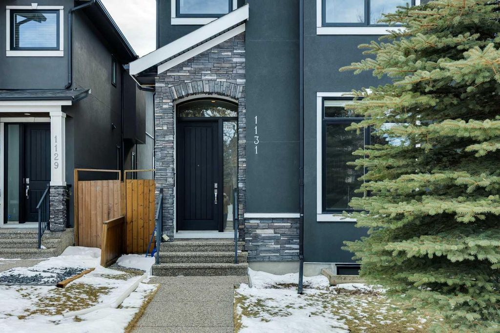Photo of 1131 19 Avenue NW, Calgary, AB T2M 1A1 (MLS # A2285740)