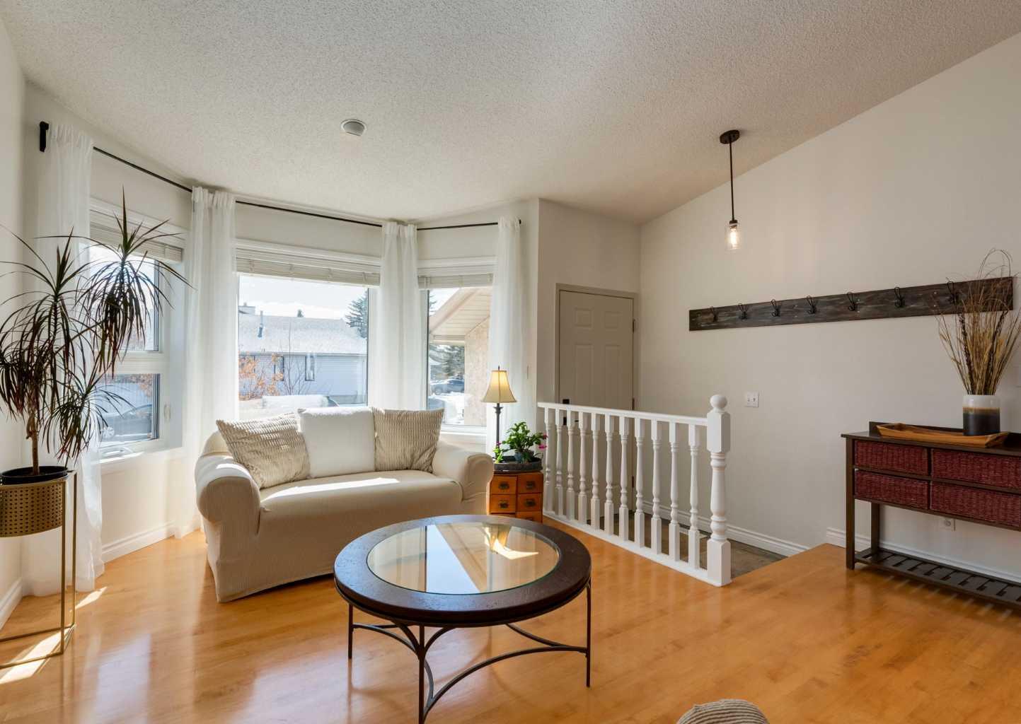 109 Sundown Place SE