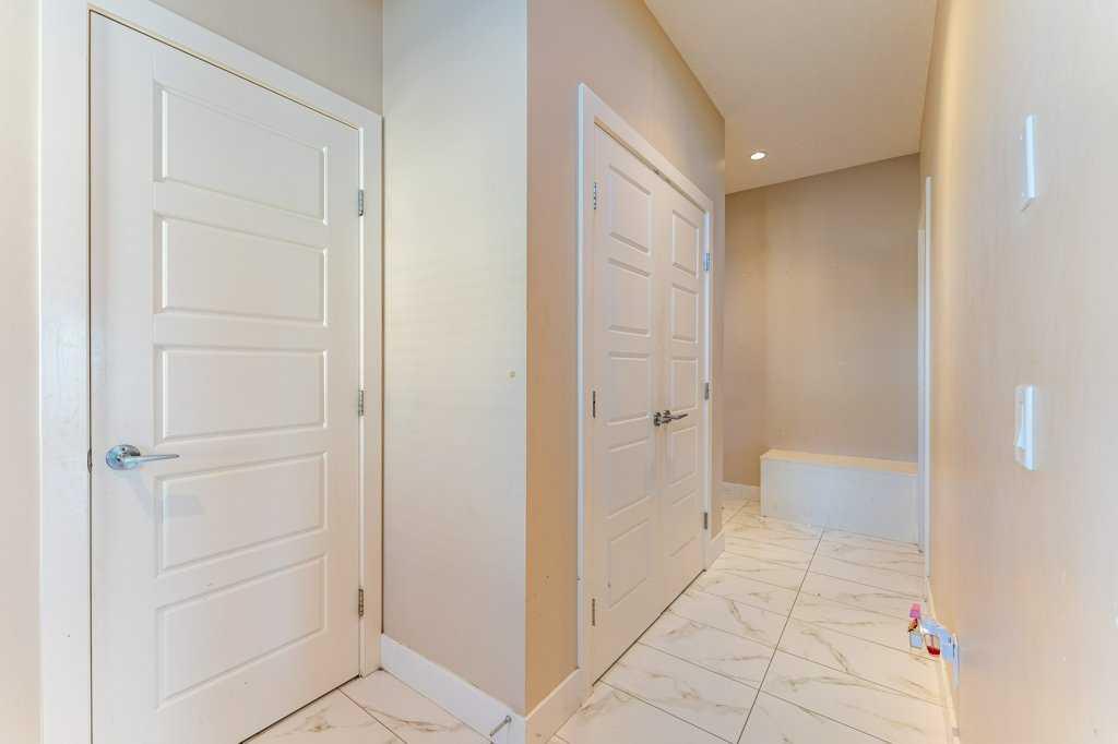 1241 Westmount Drive