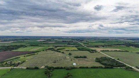 29419 Range Road 45 Rural Mountain View County AB T0M 2E0