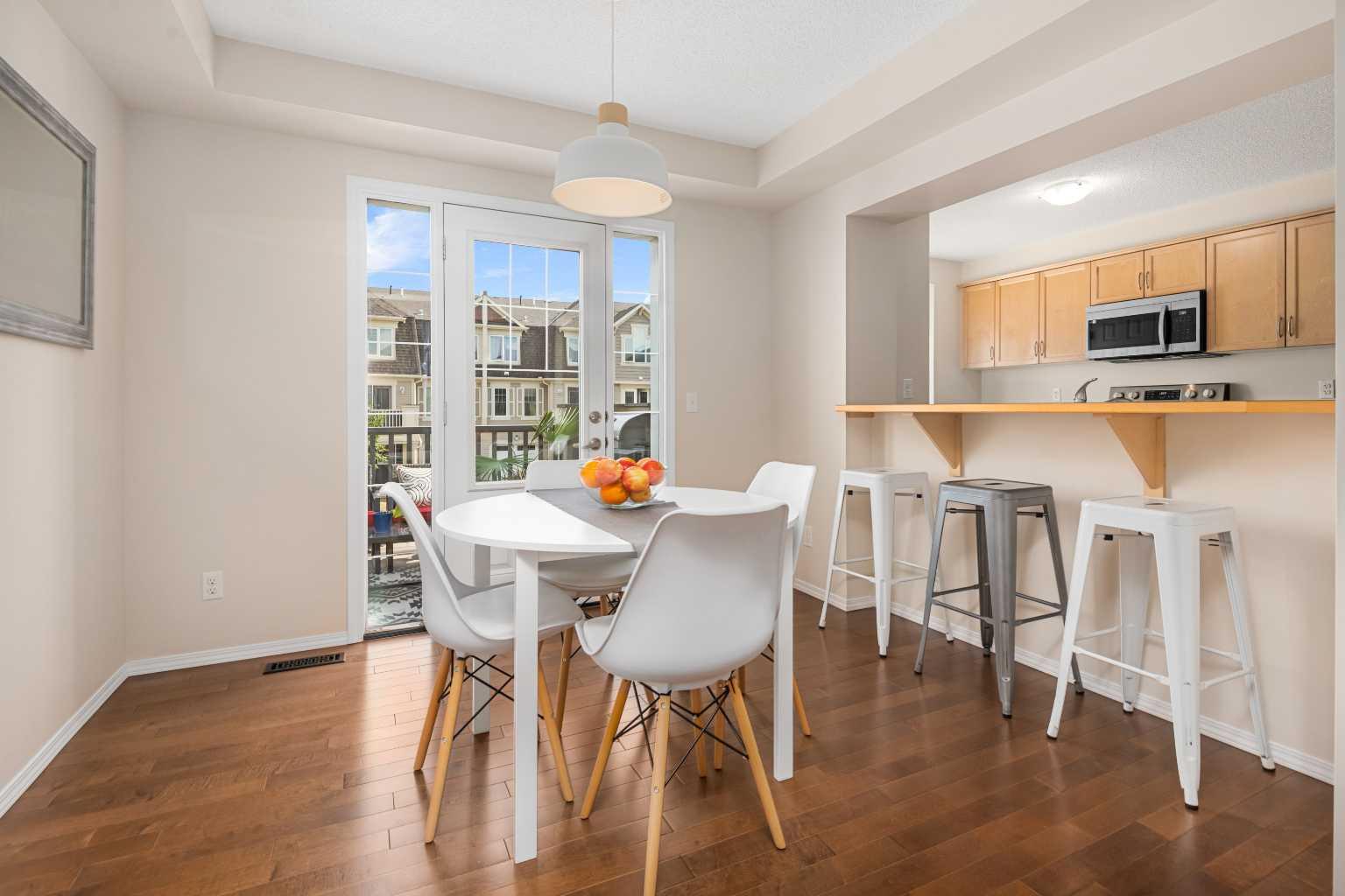 19 Windstone Green SW